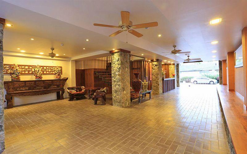 Lap Roi Karon Beachfront By Shanaya Exterior photo