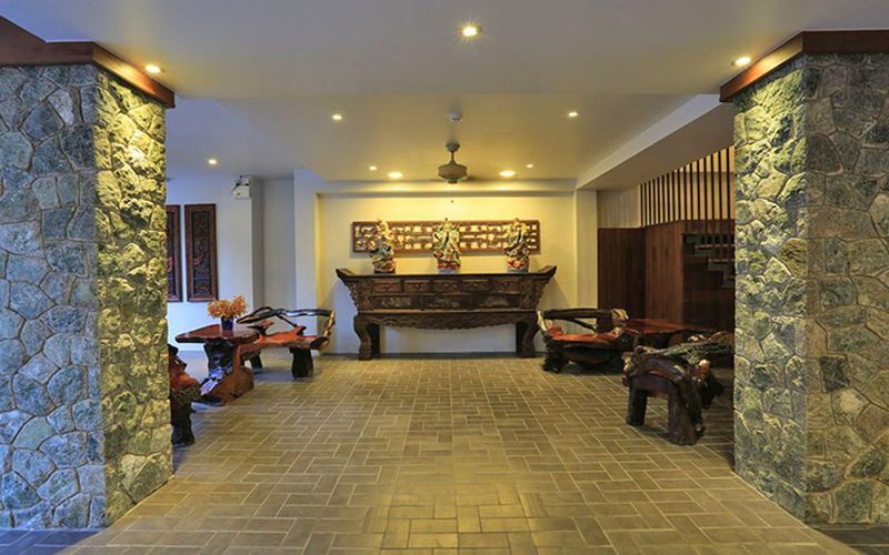 Lap Roi Karon Beachfront By Shanaya Exterior photo